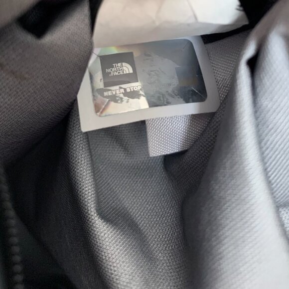 North Face Summit Series GORE-TEX Shell Jacket Men's Small Black/Grey - Picture 5 of 5